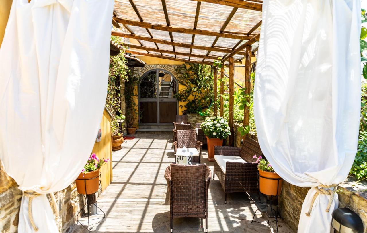 Bed and Breakfast Casale San Martino à Laureana Cilento Extérieur photo